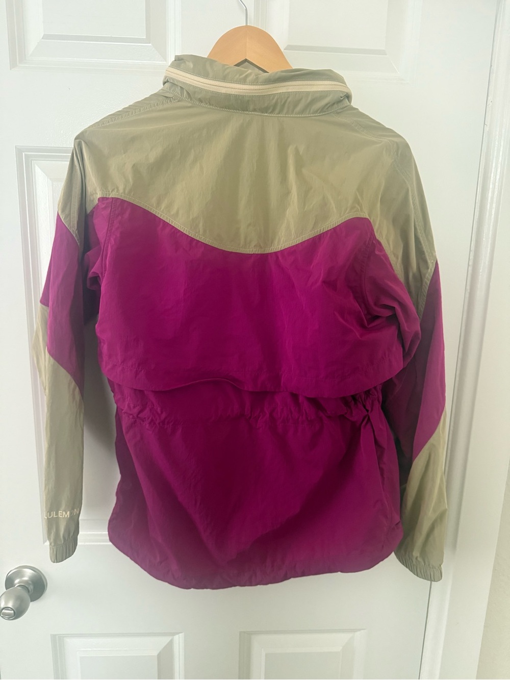 Lululemon Evergreen Anorak Jacket Prosecco / Ripened Raspberry Size 4 - Picture 11 of 15